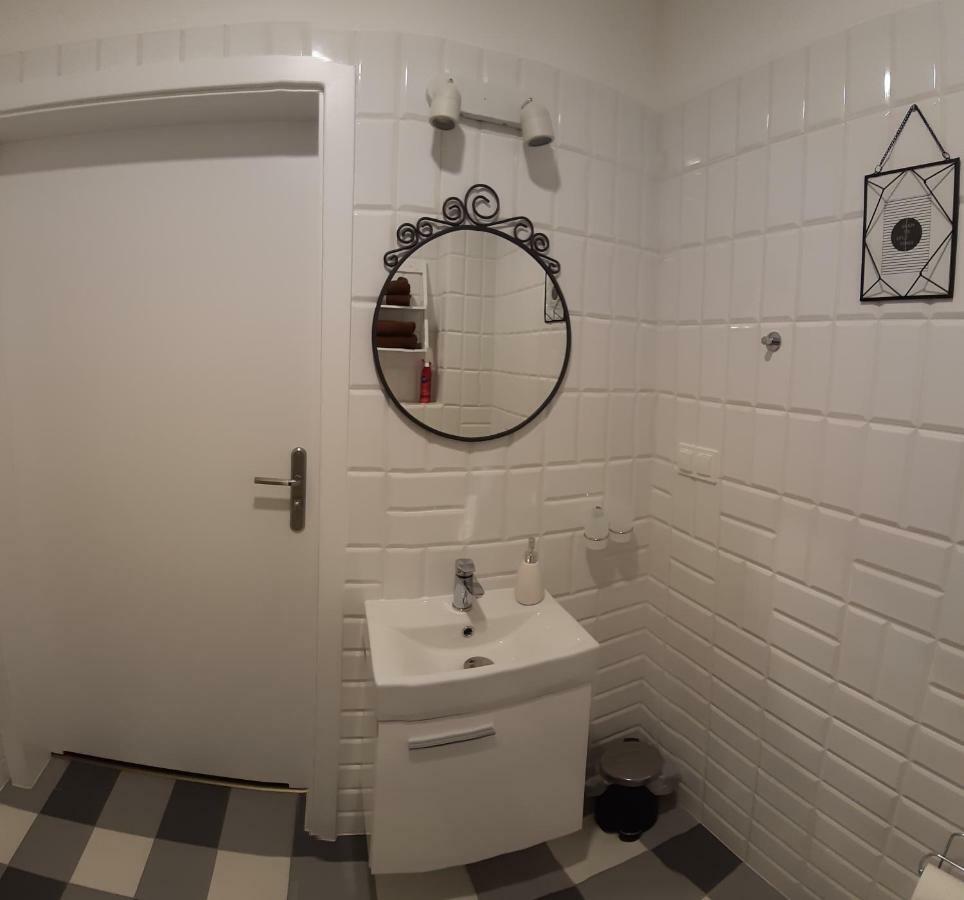 Apartament Nad Stara Odra 弗罗茨瓦夫 外观 照片